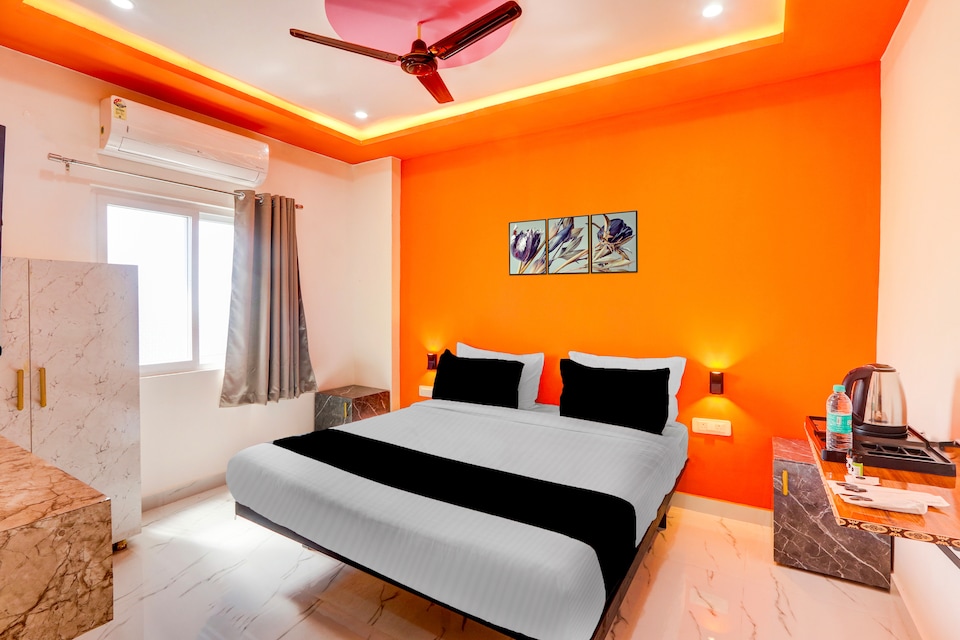 Super Hotel O Grand stay hotels, Karimnagar, Karimnagar