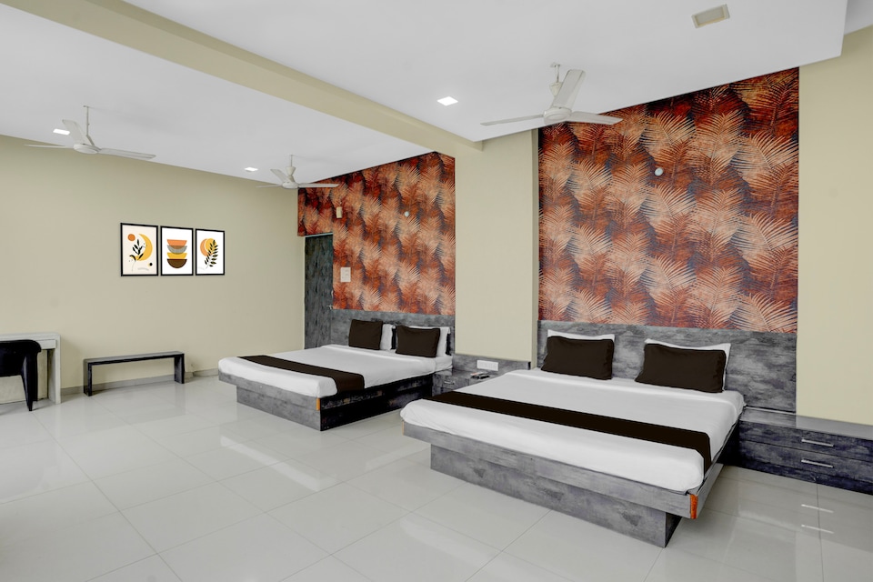 Hotel O Raj Cottage Nature Luxury Resort With Rain Dance, Karjat city, Karjat