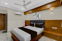 Hotel O Anand guest house 