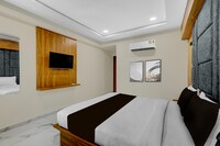 Hotel O Anand guest house 