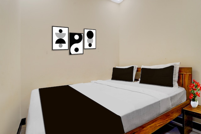 Super Collection O New Theni Bus Terminal Formerly SS Tourist Home