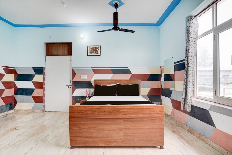 HOTEL O S.R. GOLD, Ghaziabad City, Ghaziabad