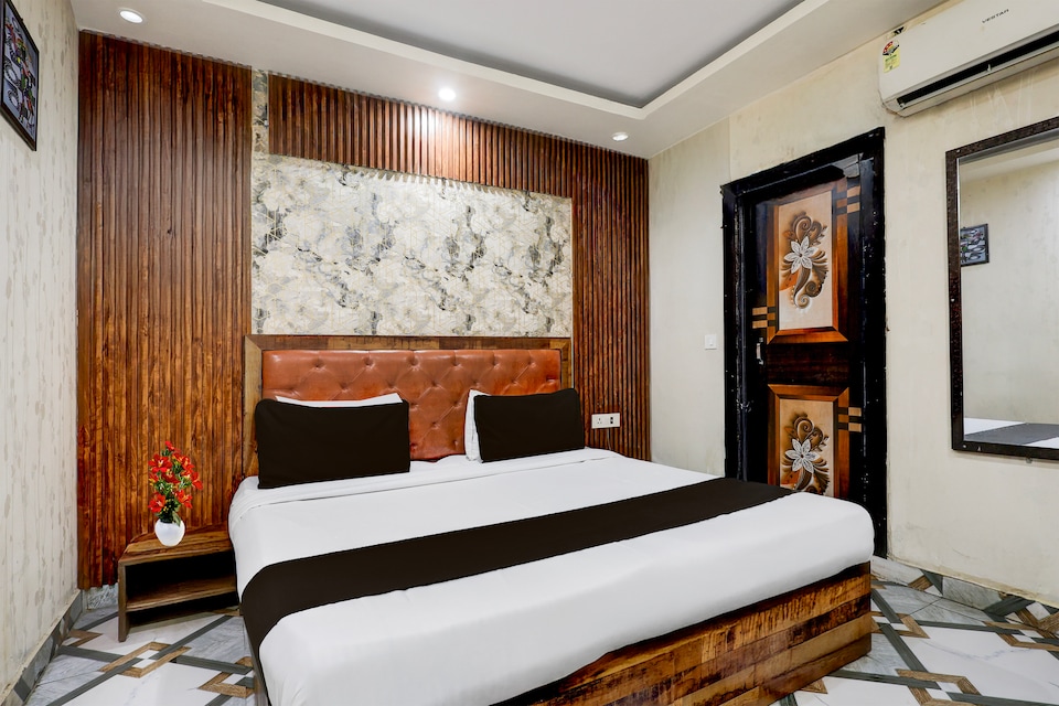 Townhouse ESIC Medical College Faridabad Formerly Royal Mountain, Faridabad, Faridabad