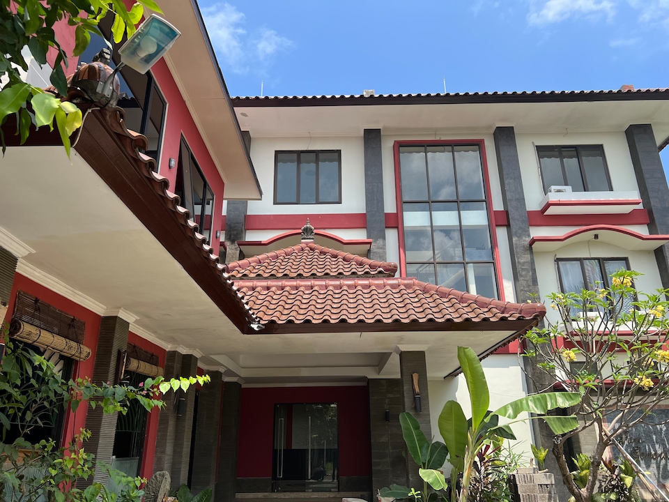 Collection O at Renon near Cathedral Bali, Denpasar, Bali