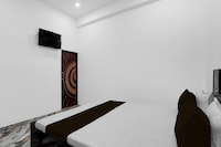 SPOT ON Hotel Golden Tree