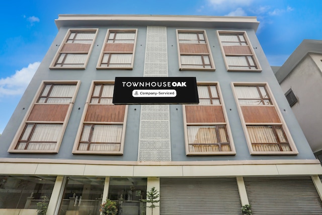 Super Townhouse Oak Sevoke Road Siliguri