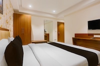 Super Townhouse Oak Sevoke Road Siliguri