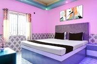 SPOT ON The Green Palace