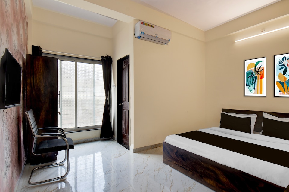 Super Hotel O Aura Suiites, Kharadi Pune, Pune