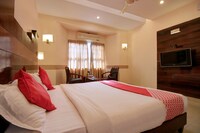 OYO Nerambally Hotel Mysore