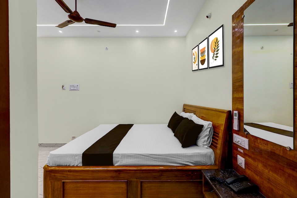 Hotel O Temple View Residency. Thiruvallur , Sriperumbudur Chennai, Chennai