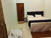 Hotel O Temple View Residency. Thiruvallur 