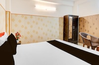 Hotel O Doopar Residency 