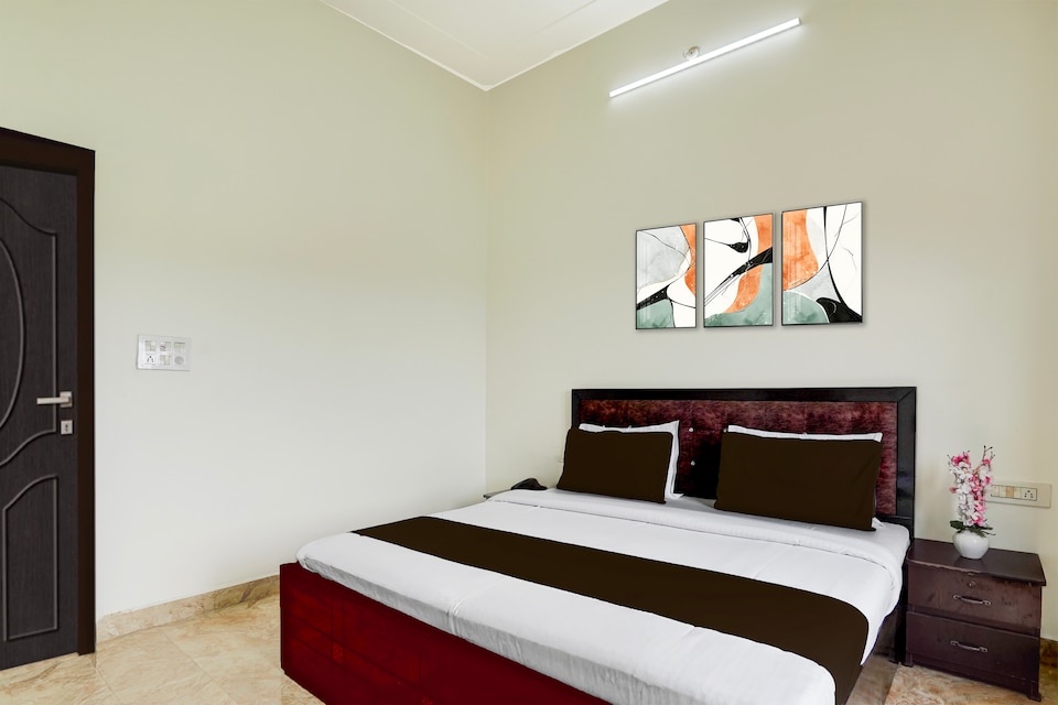 Hotel O Yamuna Riverview Formerly Swyamwar Resort, Mathura Station, Mathura