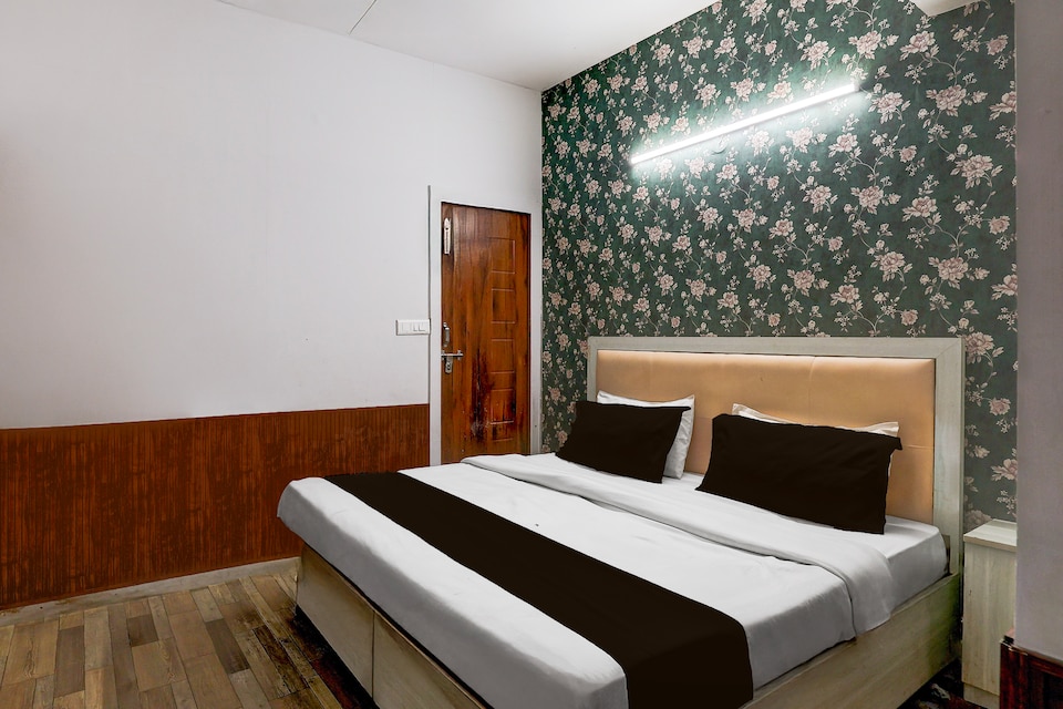 Hotel O Square Residency, Rajpur Road Dehradun, Dehradun