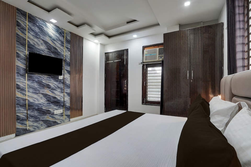 Hotel O Celebration Home    , Rohini Delhi, Delhi