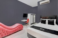 OYO 94756 23 Residence