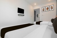 Super Hotel O Vivek inn Palace 