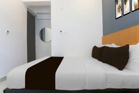 Super Hotel O Vivek inn Palace 