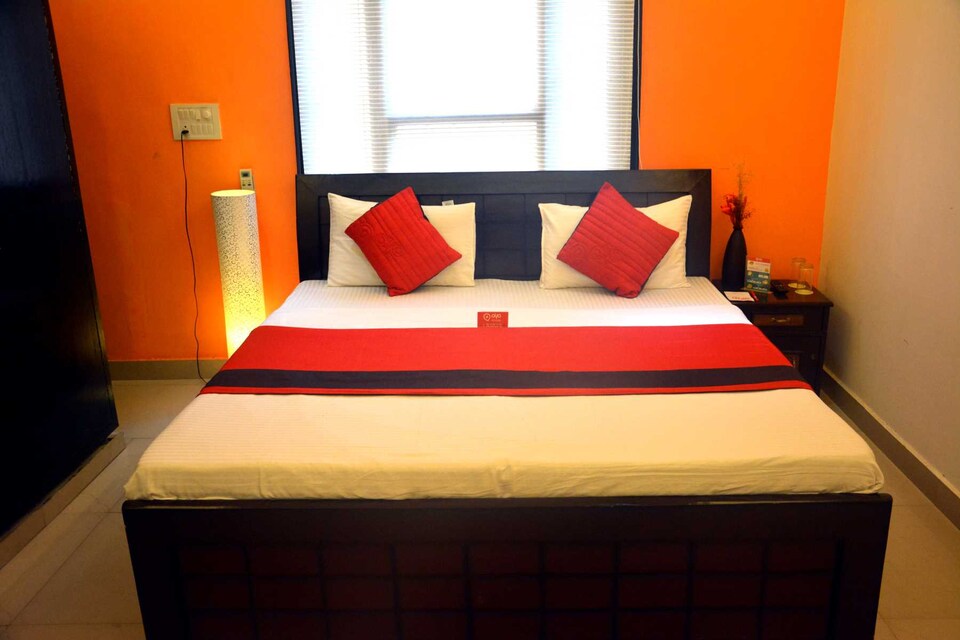 OYO 483 Home Stay The Rubber Tree, Greater Kailash Delhi, दिल्ली