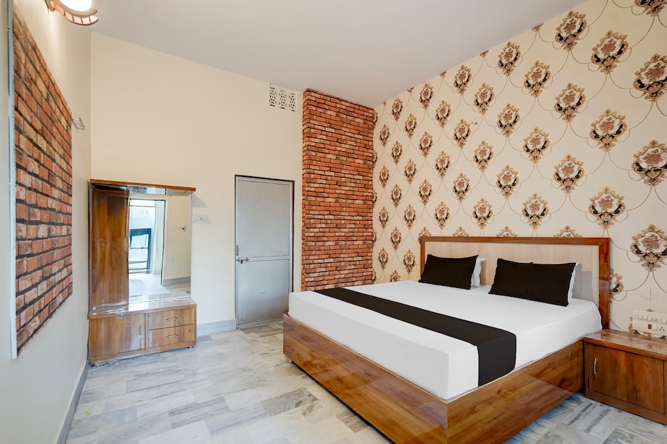 SPOT ON Ksg Bakery , Jodhpur Central, Jodhpur