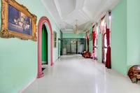 Hotel O Solo near RS JIH Solo formerly Azifa Inn