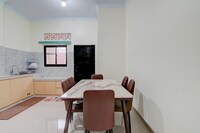 OYO 94758 Kamila House