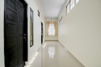 OYO 94758 Kamila House