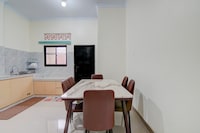 OYO 94758 Kamila House