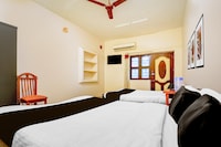 Super  Collection O Thirukadaiyur Bus Terminal Formerly Royal Sri Amirthayoga