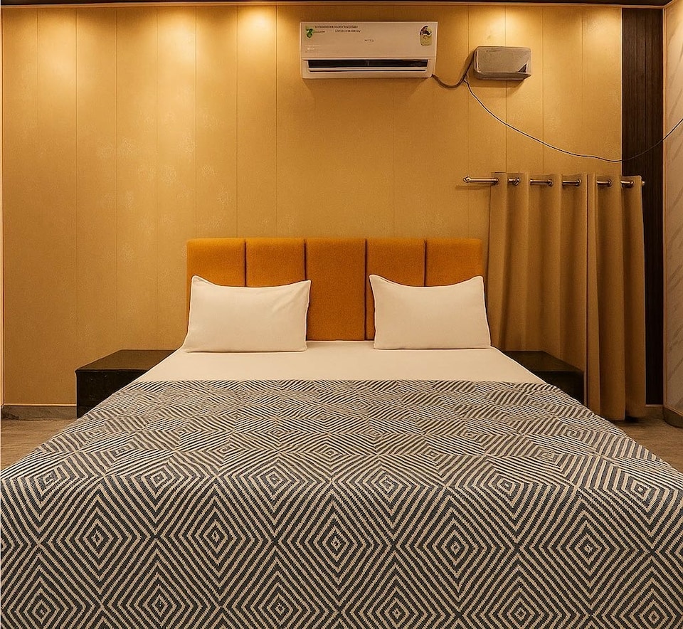 Hotel O The Family Palace , Ayodhya, Ayodhya