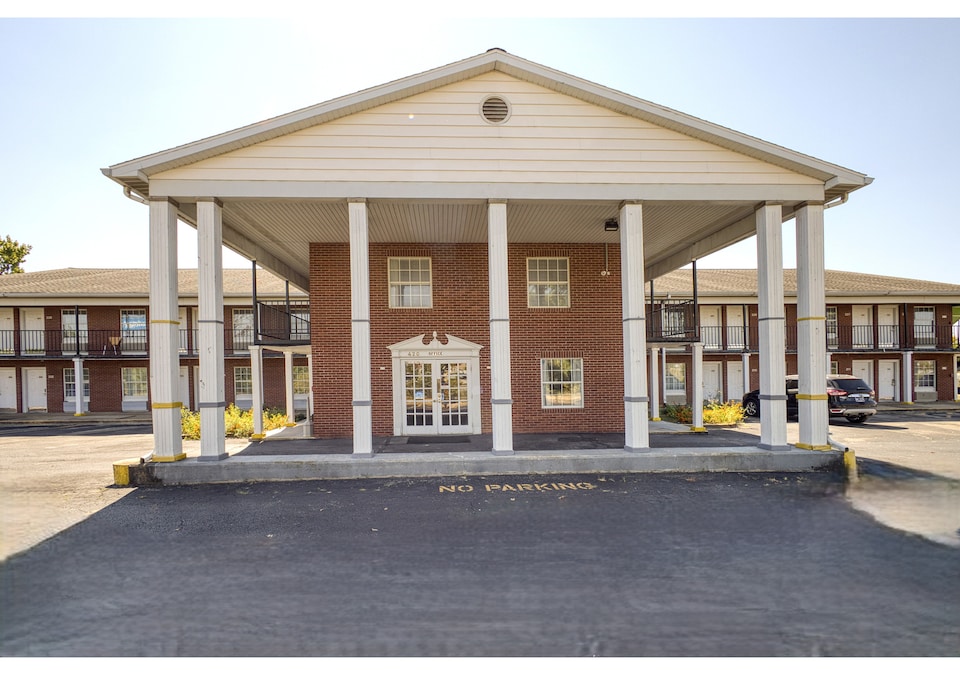 Capital O First Heritage Inn Rantoul IL I 57, Rantoul, IL, Rantoul, IL