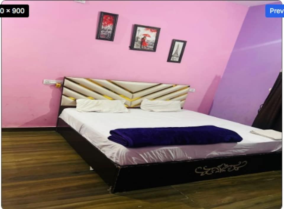 SPOT ON LSB PALACE, Bhind, Bhind