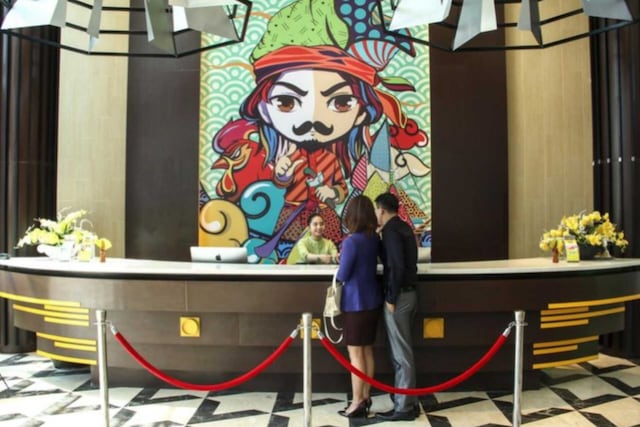 MM Zulkifli - Maxone Hotel