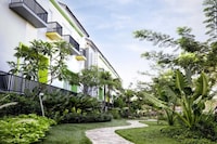 MM Zulkifli - Maxone Hotel