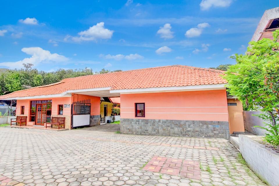 OYO 94761 Hotel Indah, Pekalongan, Pekalongan