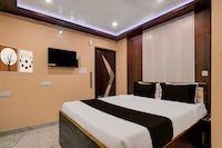 Townhouse Madhyamgram Chowmatha Bus Terminal Kolkata Formerly Star Guest House