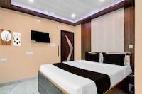 Super Townhouse Madhyamgram Chowmatha Bus Terminal Kolkata Formerly Star Guest House