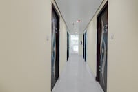 Super Townhouse Madhyamgram Chowmatha Bus Terminal Kolkata Formerly Star Guest House