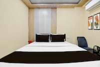 Townhouse Madhyamgram Chowmatha Bus Terminal Kolkata Formerly Star Guest House