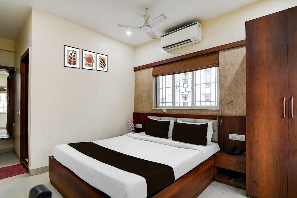 Collection O Aircraft Museum Formerly Dream Plaza, Rajarhat Kolkata, Kolkata