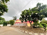 OYO 75583 Fut Fit Fo Fai Inn Hotel