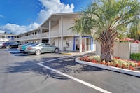Motel 6 Santa Rosa - South
