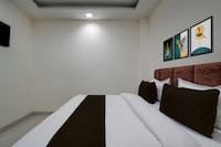 Hotel O MUKNOVA RESIDENCY