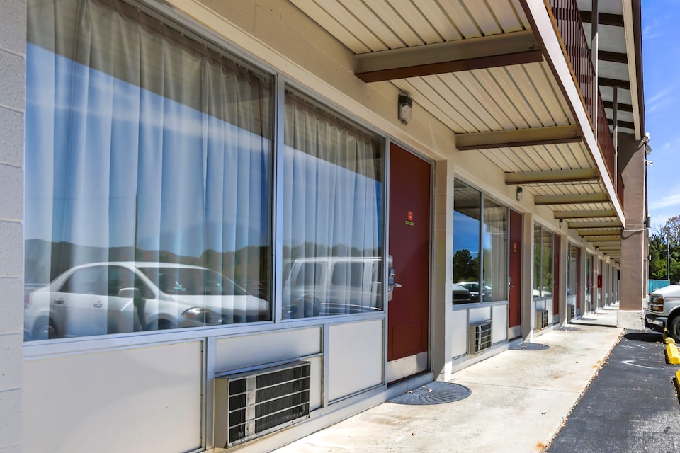 Edyn Hotel By Townhouse Wytheville US 52, Wytheville VA, Wytheville VA