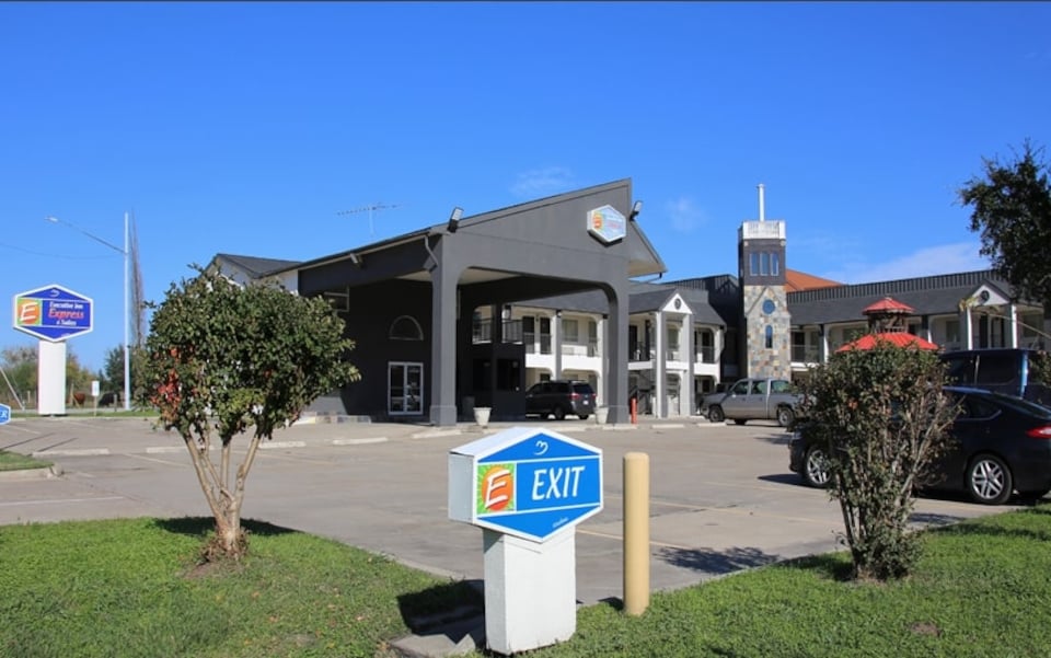 Hotel O Executive Inn & Suites Cuero Hwy 87, Cuero, TX, Cuero, TX