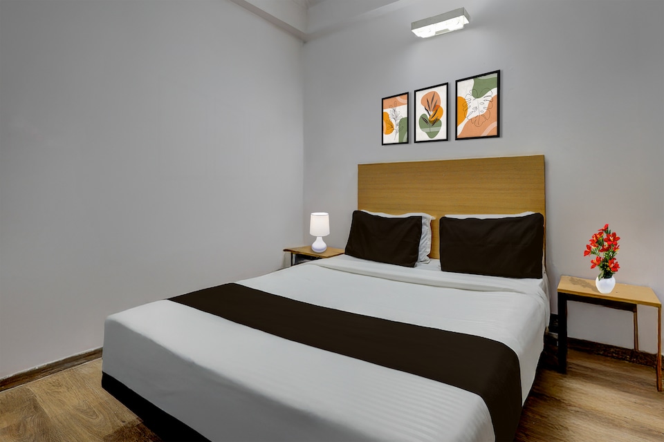 Collection O Singha Crossway Formerly Hotel Star Key, Old Gurgaon, Gurgaon