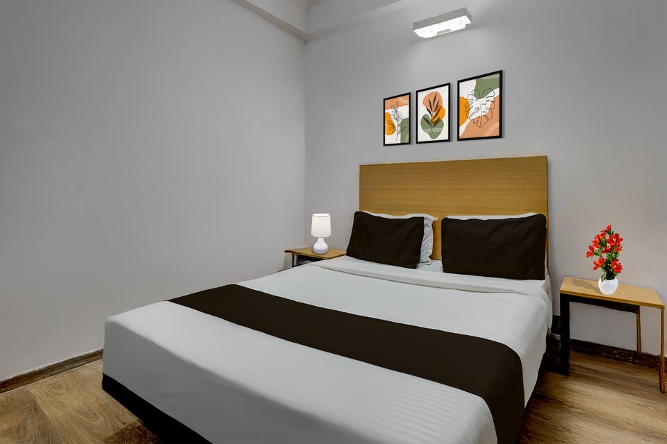 Collection O Singha Crossway Formerly Hotel Star Key, Old Gurgaon, Gurgaon