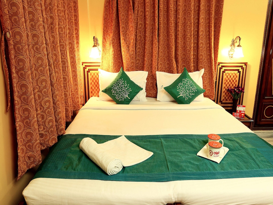 OYO 2415 Saanti Vilas, Gariahat Kolkata, Kolkata