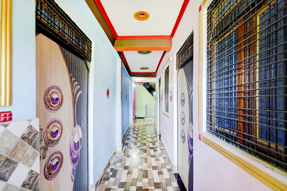 SPOT ON Pradhan Hotel, Naini, Prayagraj